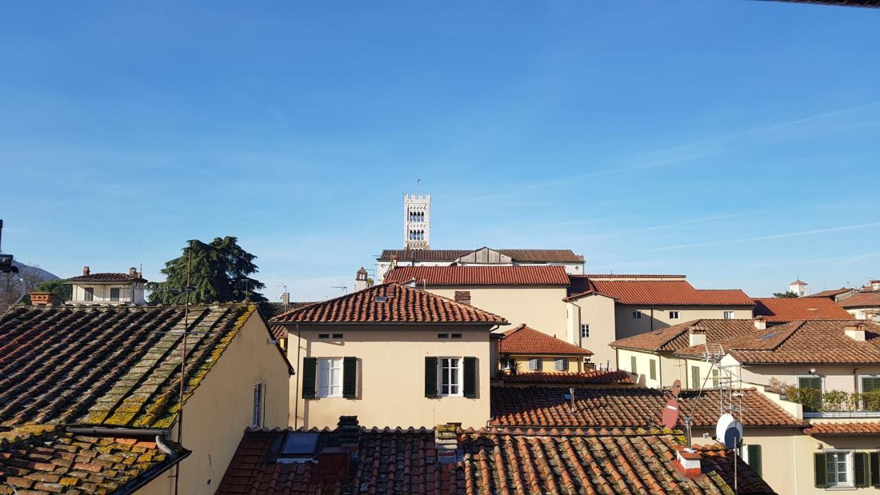 Apartamento La Terrazza Fra Le Torri Lucca Exterior foto