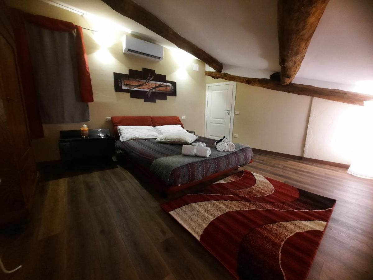 Apartamento La Terrazza Fra Le Torri Lucca Exterior foto