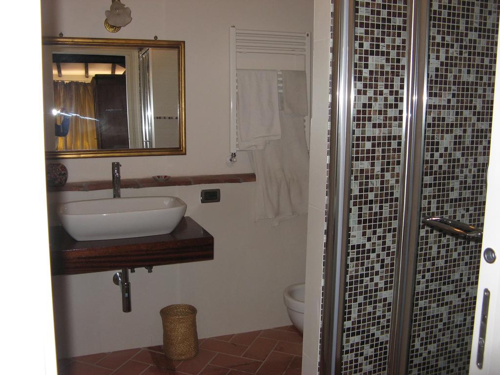 Apartamento La Terrazza Fra Le Torri Lucca Exterior foto
